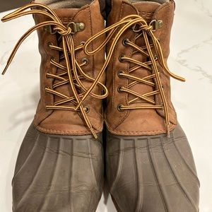 Men’s Sperry duck boots